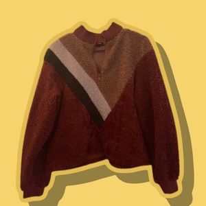 CUTE, COLORBLOCK PULLOVER! UNIQUE PIECE🧚🏽‍♀️📙